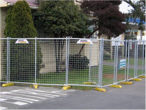 Temporary Wire Mesh Fence - 02